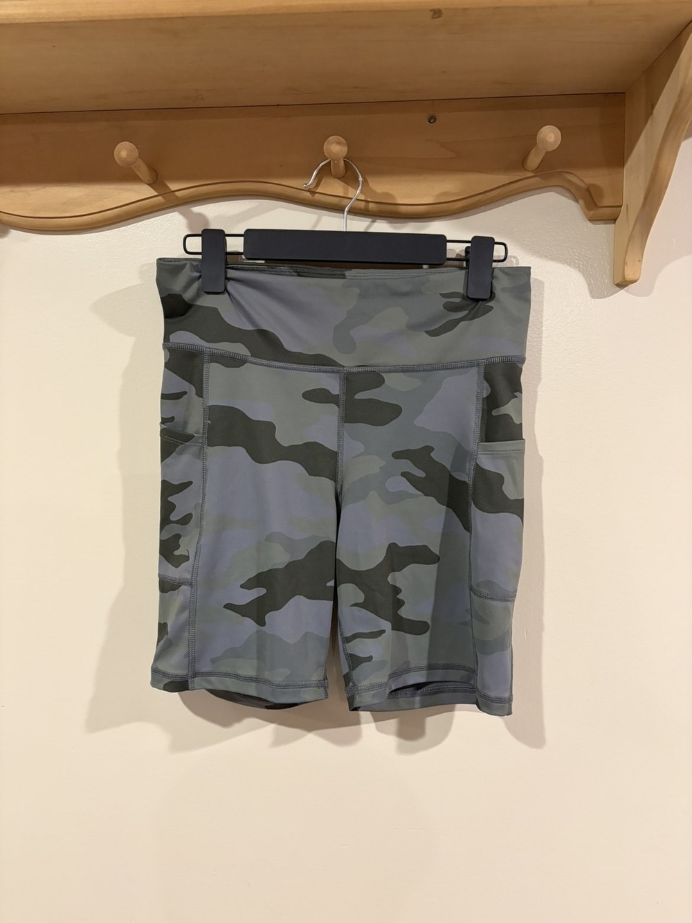 Aeropostale Women's Camo Bike Shorts in Olive Green